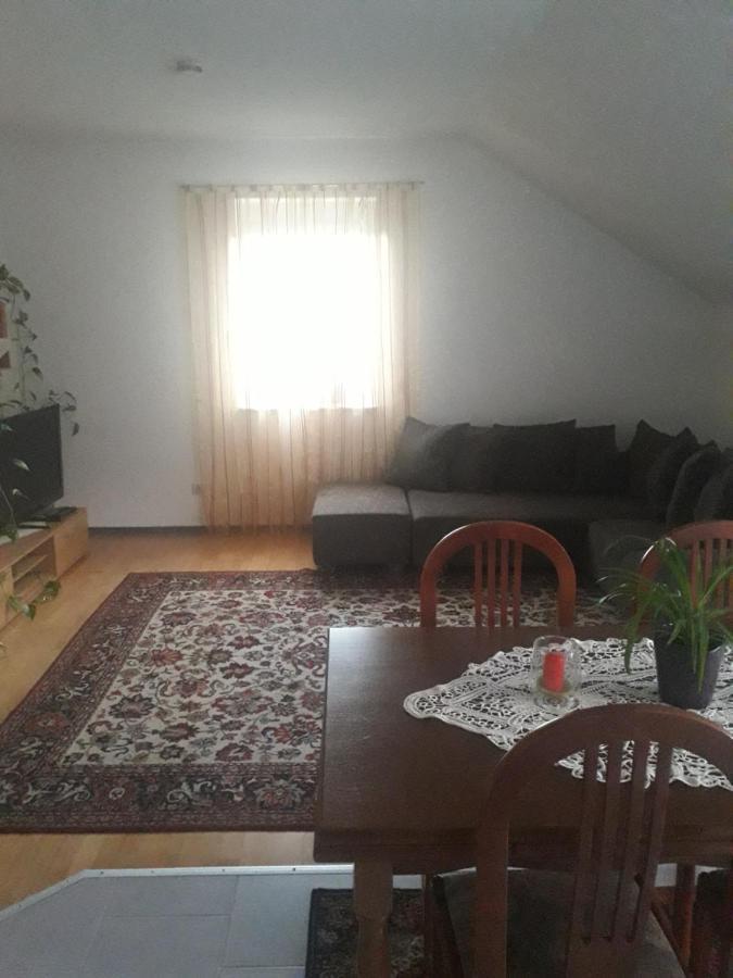 Ferienwohnung Lottstetten Bagian luar foto