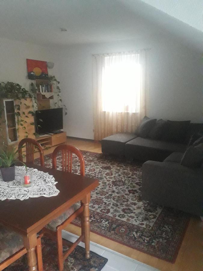 Ferienwohnung Lottstetten Bagian luar foto
