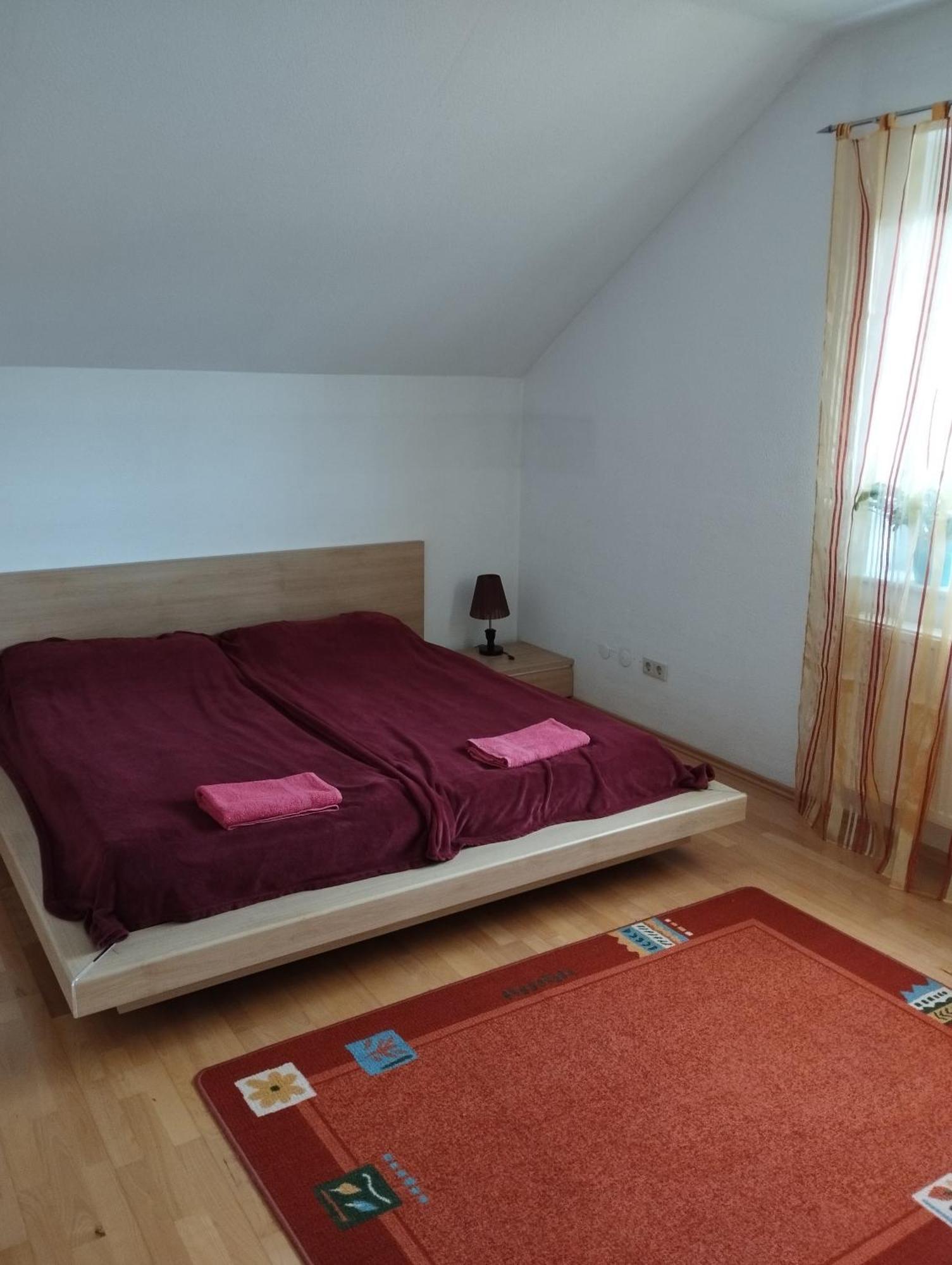 Ferienwohnung Lottstetten Bagian luar foto